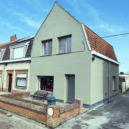 Kind -& Diervriendelijk Huisje De Panne Eksteriør bilde